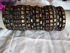 Hydrabadi Chuda Navy Blue