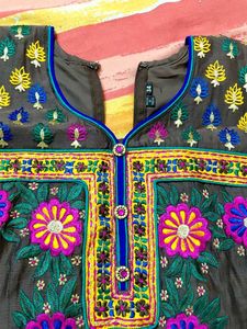 Beautifully Embroidered Ethnic Kurta for teen kids