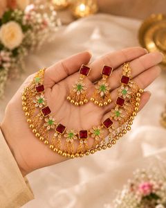 Exquisite Ruby &amp; Emerald Necklace Set