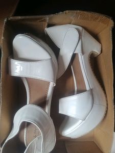 Slippers With Heels