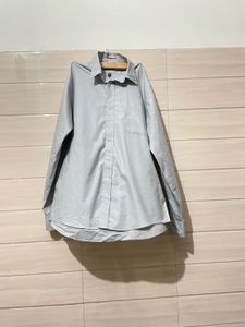 IMPORTED brand new Men's Classic Grey Button-Down