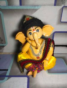 resin Cotting Handcrafted Ganesha Idol