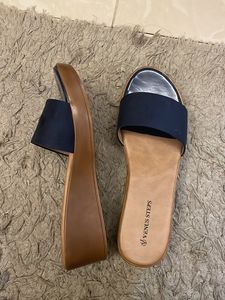 Ladies Slip Ons, Blue, Size 40