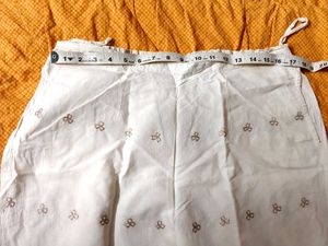 XXL Off white palazzo with cut work