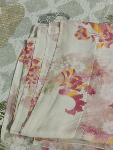 White and pink Floral Print Saree 💗🤍🌸