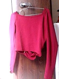 Red Ruched Long Sleeve Top❤️😍 wore only once