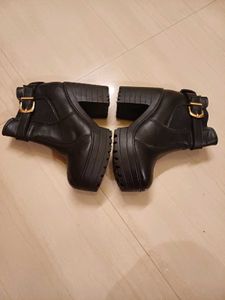 Chunky Platform Buckle Boots