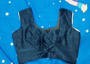 A Stitched Sleeves Blouse
