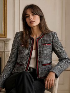 Classic Plaid Tweed Cropped Jacket
