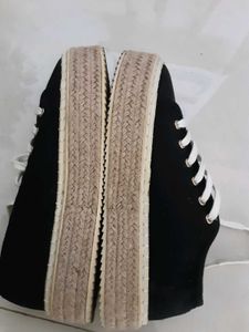 H&amp;M Classic Black Canvas Sneakers/Trainers