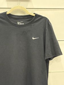 Nike Women's T-Shirt