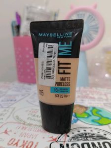 Maybelline Fit Me Matte Poreless Foundation
