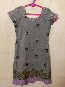 Embellished Grey Kurta