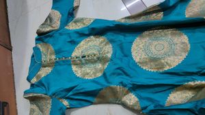 Heavy Pure Banrasi Full Legngth Gown