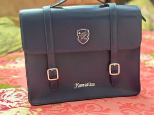 RAVENCLAW BIG HAND PURSE MINISO