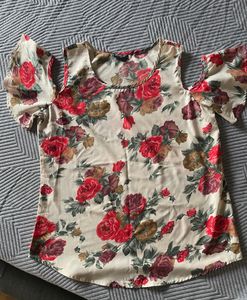 Cold Shoulder Floral Top