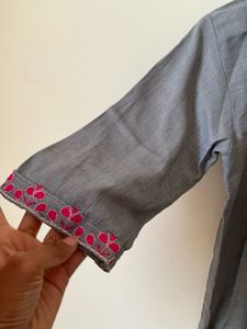 Stylish Grey Embroidered Kurta