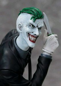 Kotobukiya DC Comics: The Joker ARTFX+ Statue