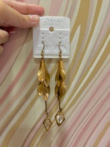 Gold Leaf Dangle Earrings