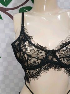 (700)Lace Lingerie Set