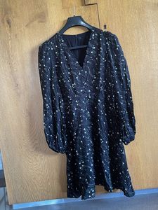 Chic Black Star Print Mini Dress