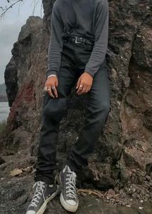 BLACK CHARCOAL LEVI'S DENIM , WASHED FINISH