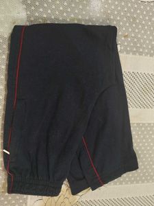 Comfortable boys pajana set with zipper pocket- Se