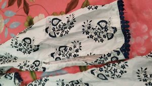 TRENDING🔥🔥White Kurta Set with Black Print