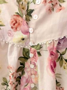 Aakriti by Pantaloons 's top