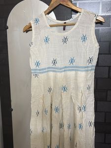 white long kurti