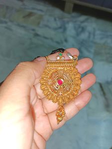 Mangalsutra and earrings set