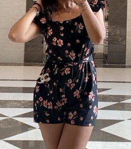 Chic Floral Print Mini jumpsuit