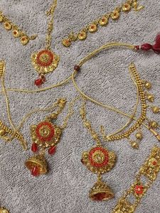 Exquisite Red &amp; Gold Jhumka Earrings