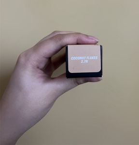 Huda Beauty Concealer (coconut flakes)