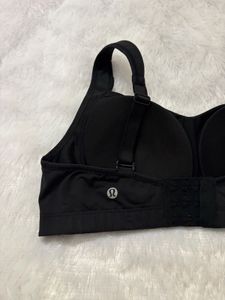 Lululemon L size Sportsbra