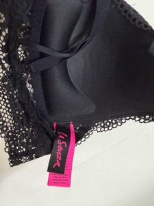 LA SENZA push-up Black Lace Bralette