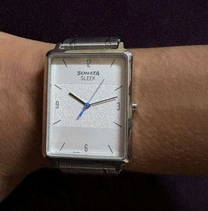 Sonata Sleek Analog Watch