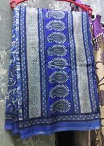 Blue Paisley Saree without blouse