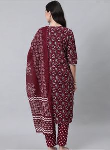 Anubhutee Kurta With Dupatta
