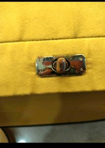 Chic Yellow Crossbody Bag