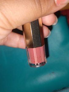 Lakme 9 to 5 tinted lip oil