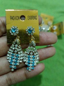 Earings Total Five Sets..Not Used Even Single Time