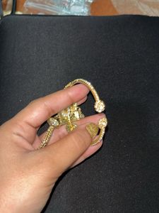 Exquisite Hand Bracelet with Ring