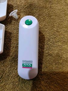 OTO Bodycare ET-280i Infrared Ear Thermometer