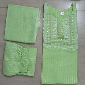 Green Embroidered Kurta Set with Pants &amp; Dupatta