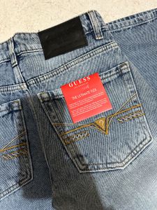 Straight fit jean 28 Waist