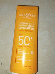 Dot And Key Vitamin C +E Super Bright Sunscreen