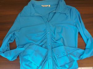Cover Story Blue Fitted Top (S)