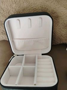 Black Travel Jewelry Organizer