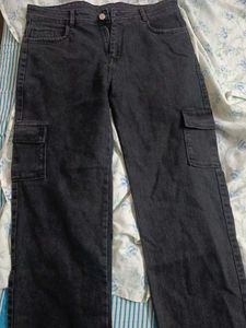 Stylish Black Cargo Jeans